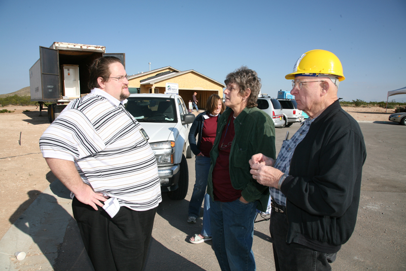 EXIT Realty  amp  Habitat For Humanity 2008 10 27 7925