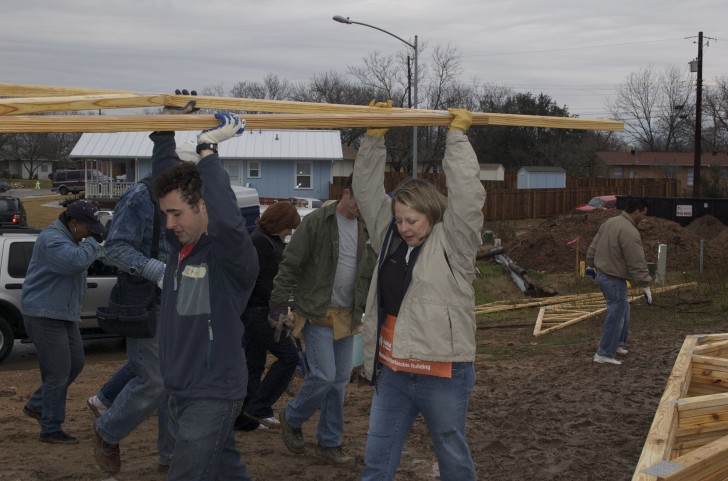 AustinHabitatBuildBlitzSaturday26 782p