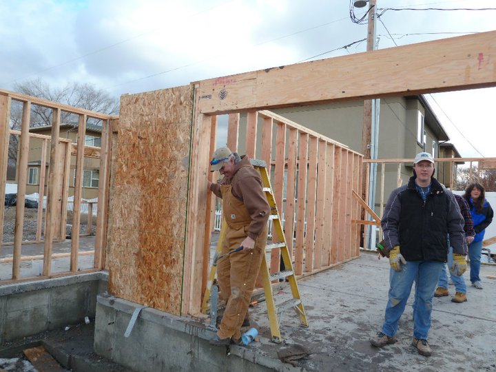 Wall-Raising-003