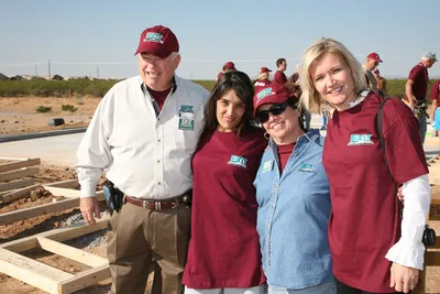 EXIT Realty  amp  Habitat For Humanity 2008 10 27 7924