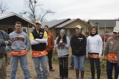 AustinHabitatBuildBlitzSaturday14 782p