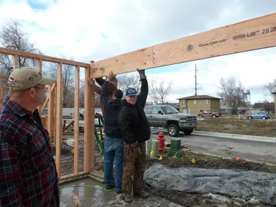 Wall-Raising-018