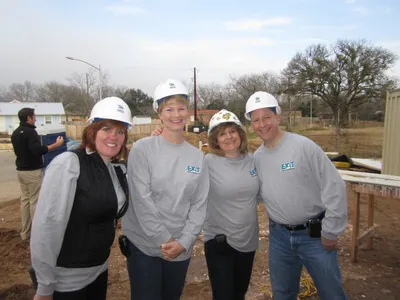 AustinHabitatBuildBlitzMonday13 782p