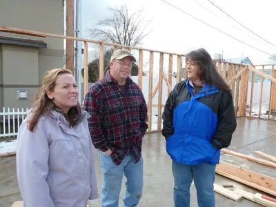 Wall-Raising-046