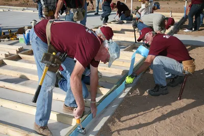 EXIT Realty  amp  Habitat For Humanity 2008 10 27 7919