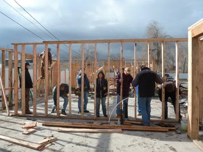 Wall-Raising-013