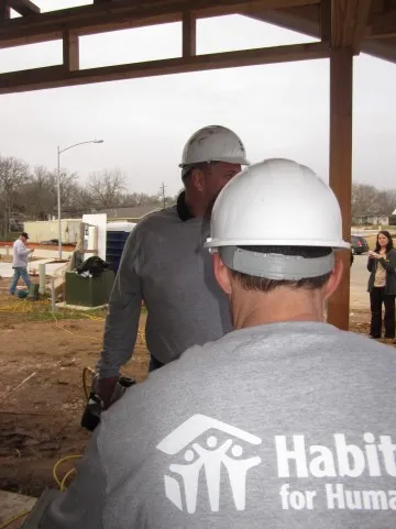 AustinHabitatBuildBlitzMonday15 782p