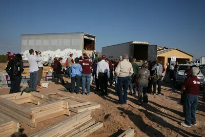 EXIT Realty  amp  Habitat For Humanity 2008 10 27 7901