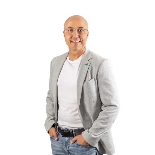 Steve Yoston