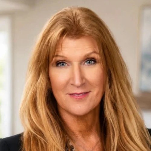 Angela Harmon