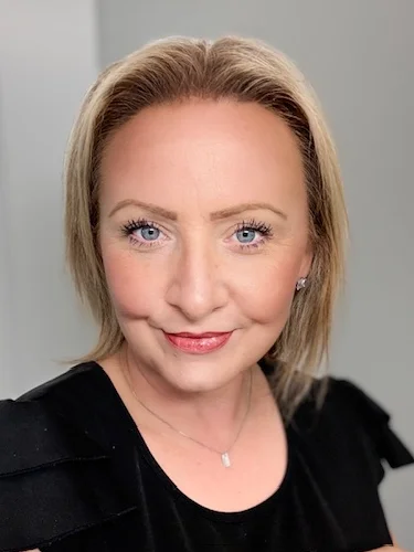 Amanda Dixon