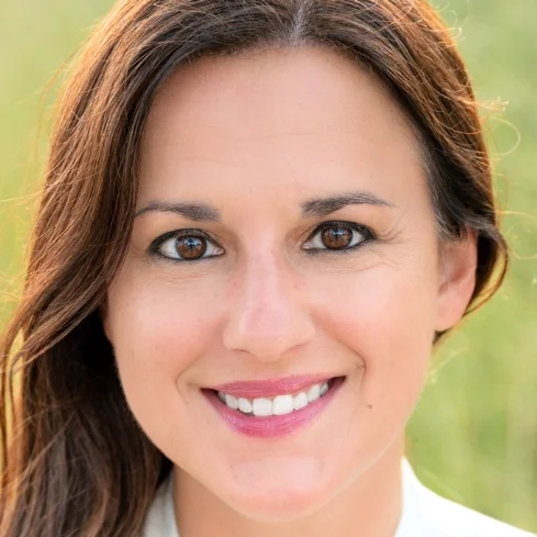 Jennifer Salome