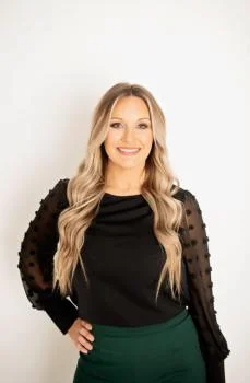 Ashley Farris