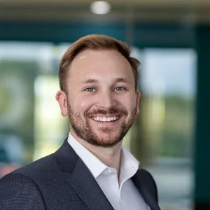 Devin Holloway, REALTOR® – EXIT Real Estate Solutions - Business Photo